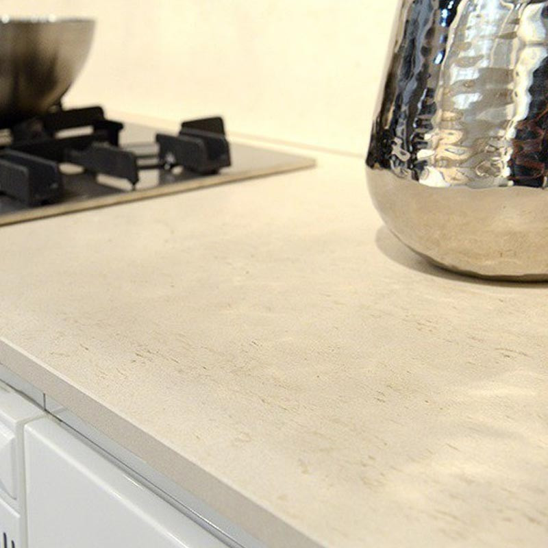 Plan de travail sur mesure en céramique Dekton® Danae